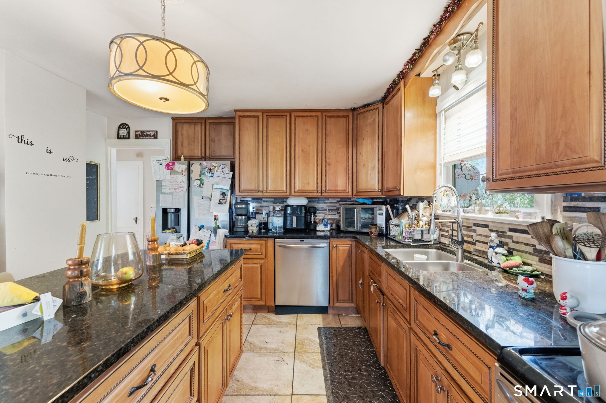 59 Raymond Street New London CT 06320