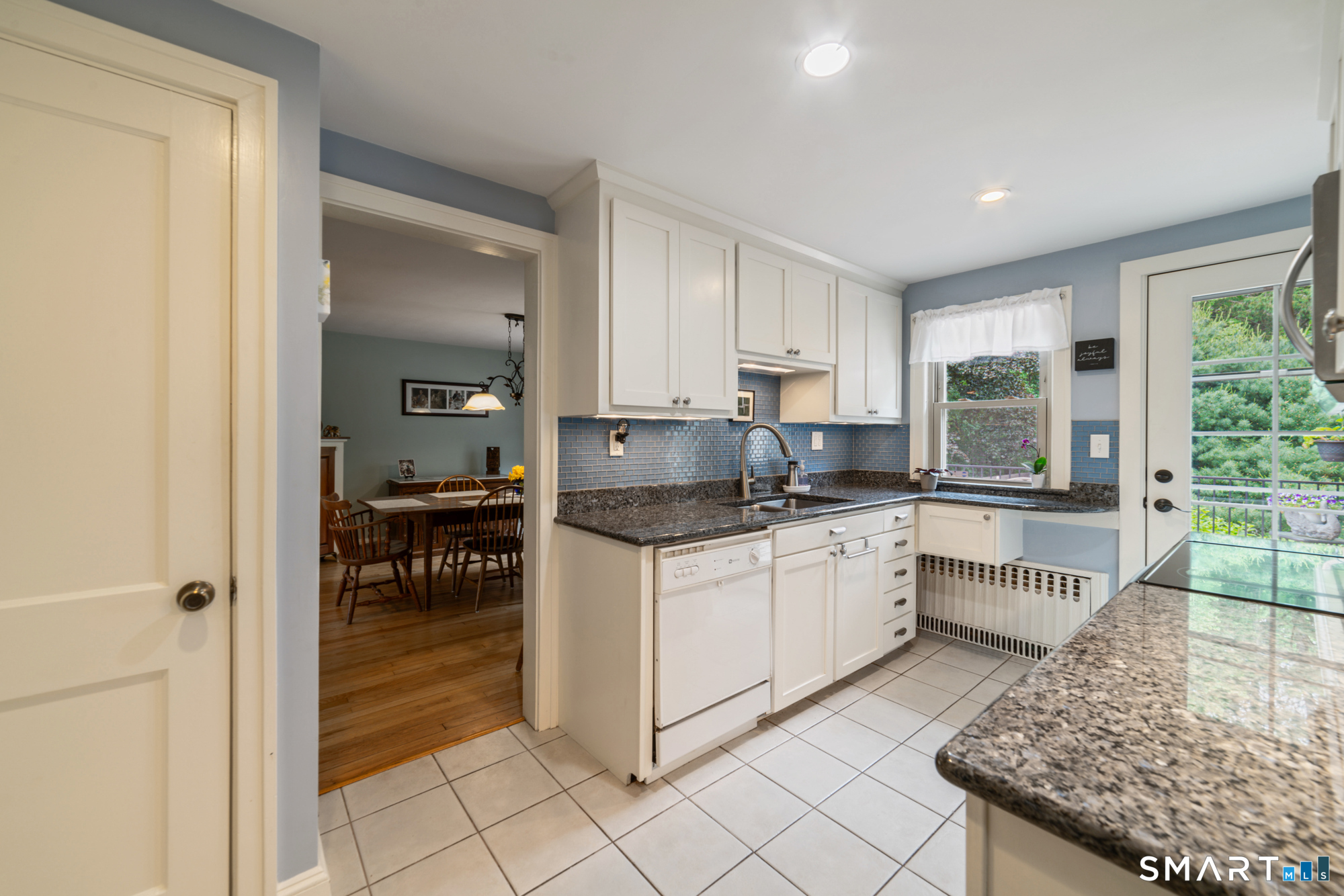 119 Main Street East Hampton CT 06424