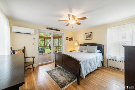 119 Main Street East Hampton CT 06424