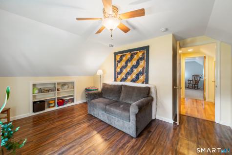 119 Main Street East Hampton CT 06424