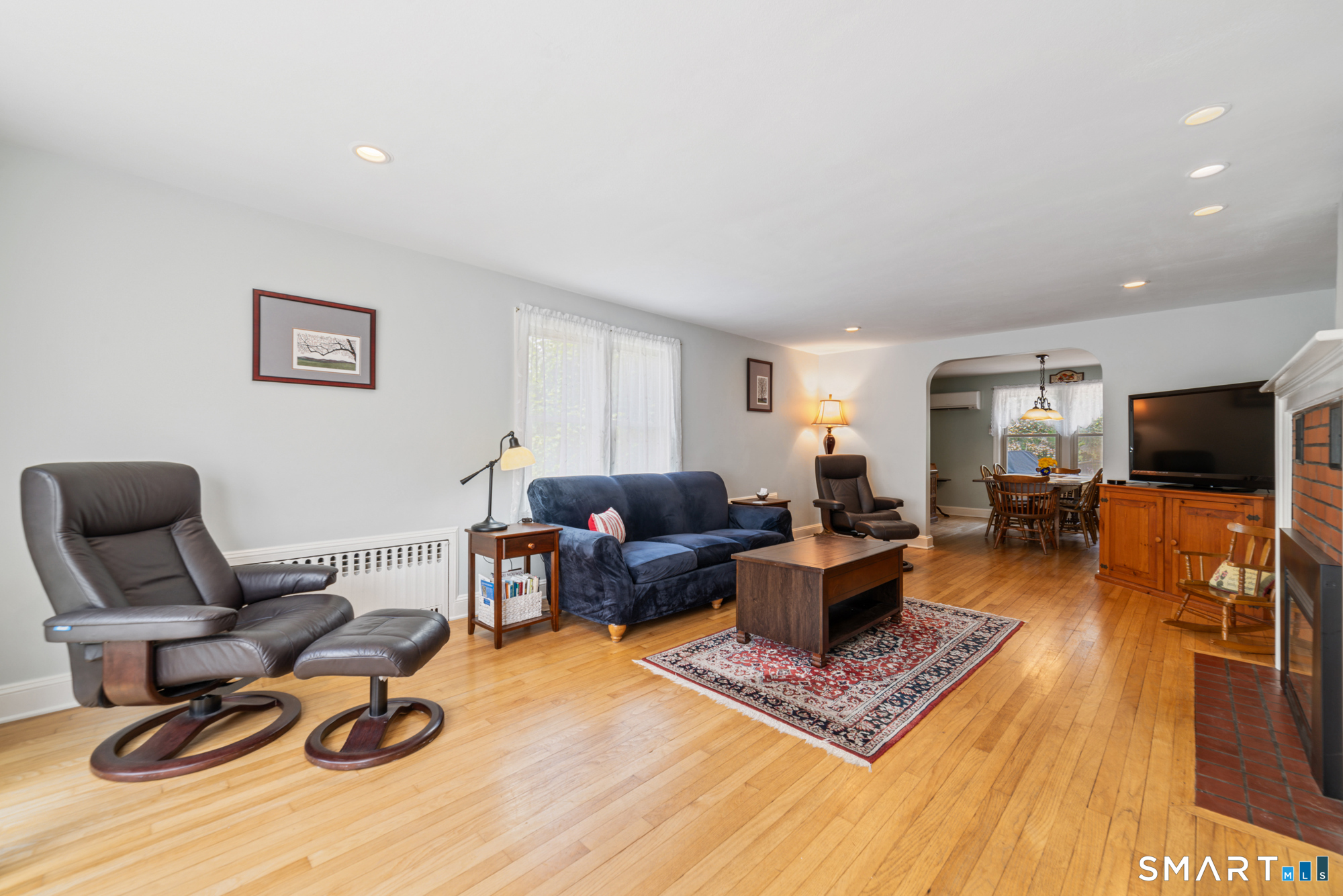 119 Main Street East Hampton CT 06424