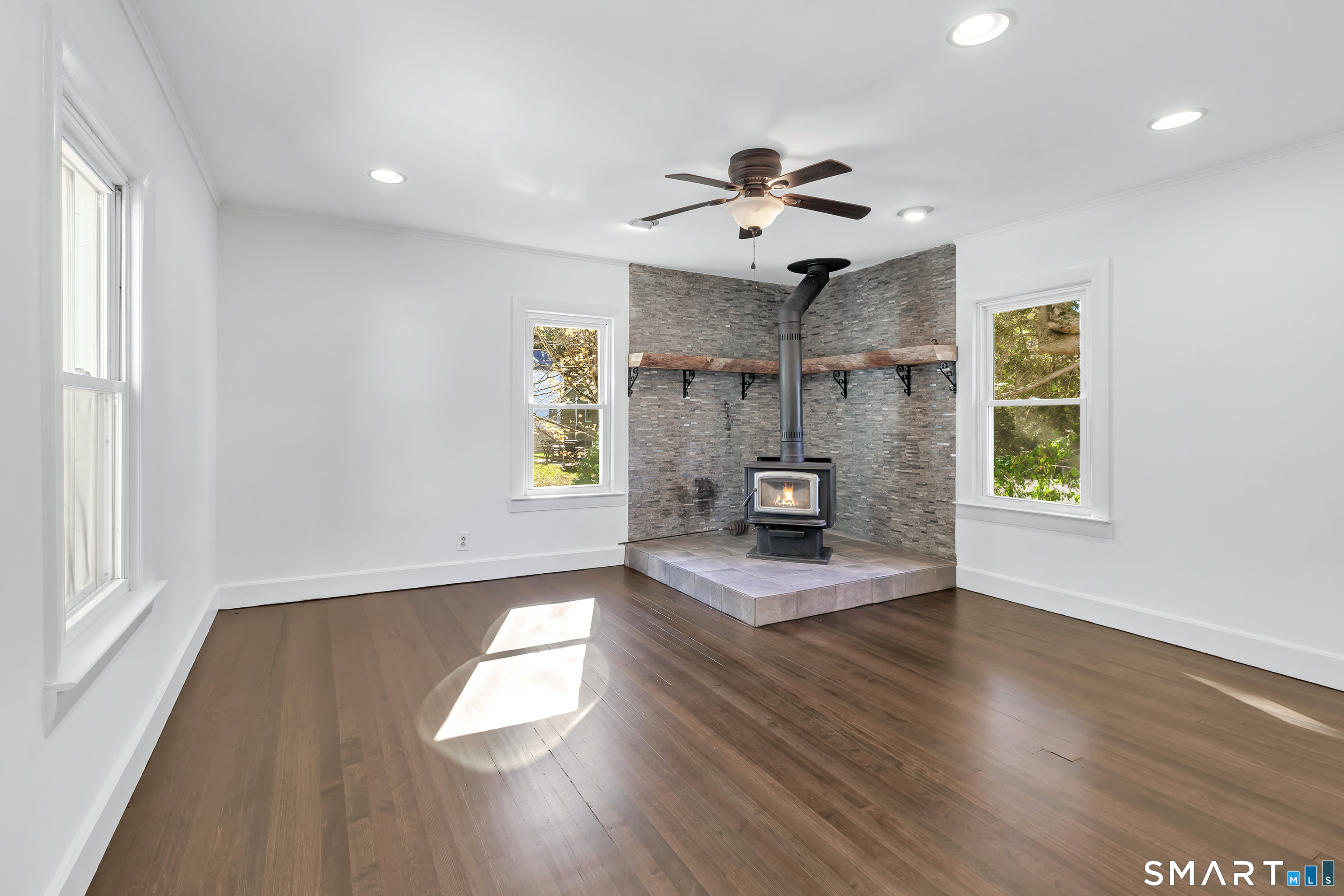 150 Pearl Street Seymour CT 06483