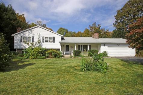89 Margaret Circle Naugatuck CT 06770