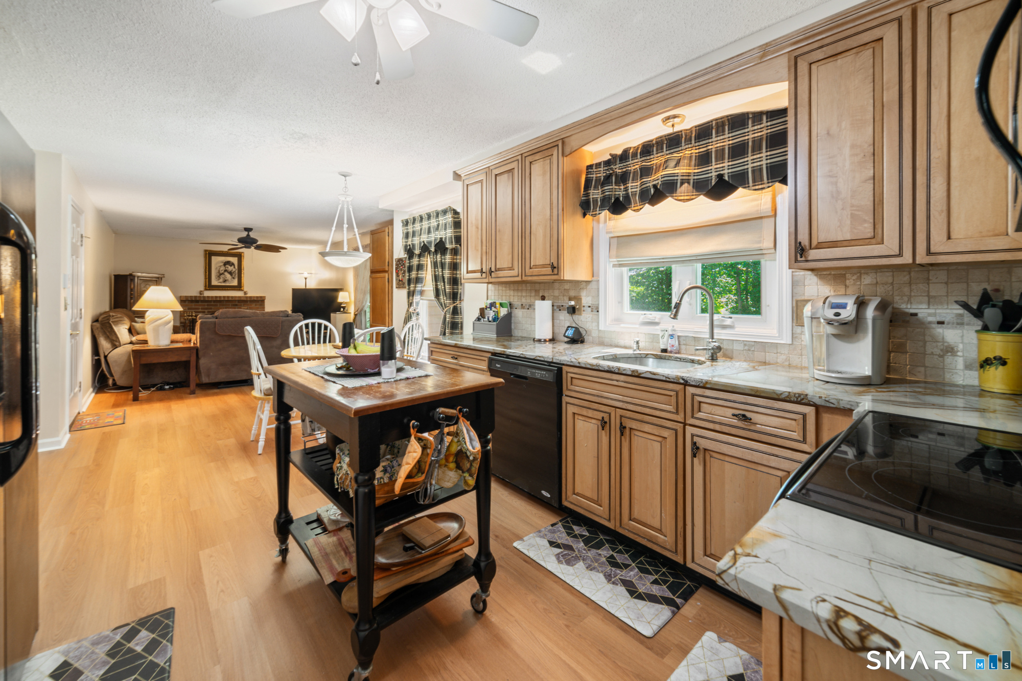 105 Inwood Lane Bristol CT 06010