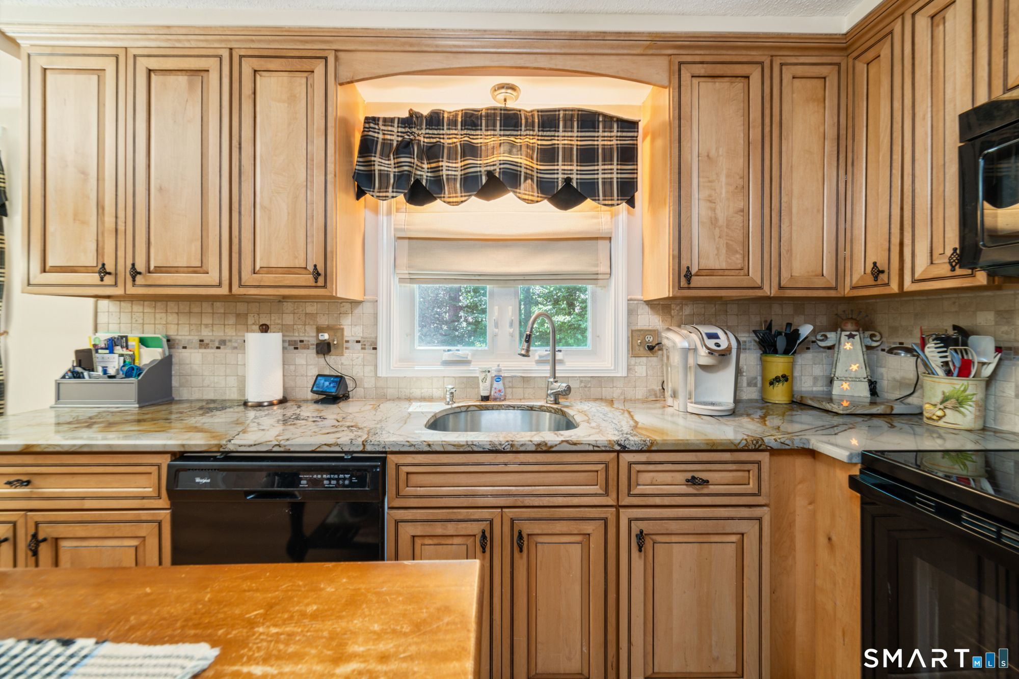 105 Inwood Lane Bristol CT 06010