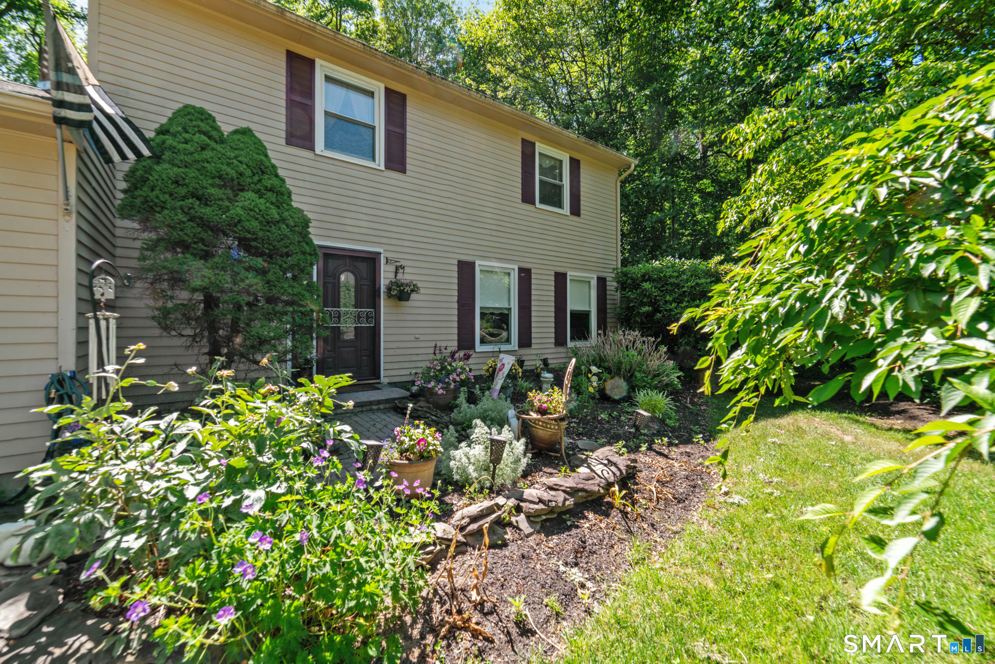 105 Inwood Lane Bristol CT 06010