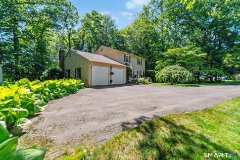 105 Inwood Lane Bristol CT 06010