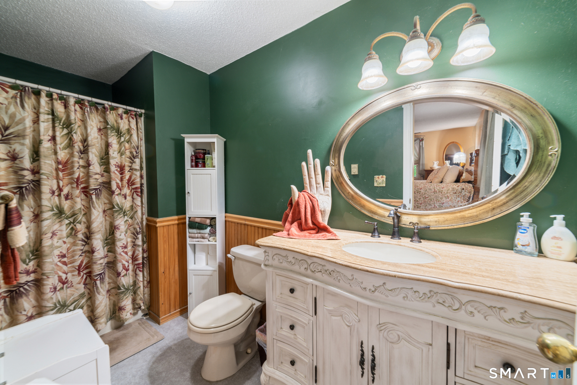 105 Inwood Lane Bristol CT 06010