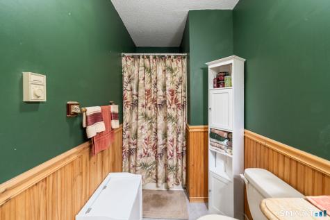 105 Inwood Lane Bristol CT 06010