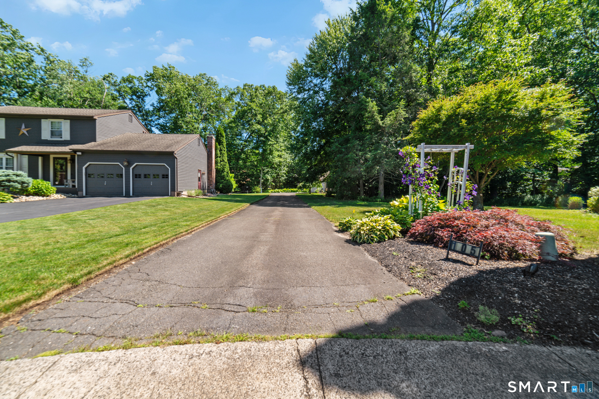 105 Inwood Lane Bristol CT 06010