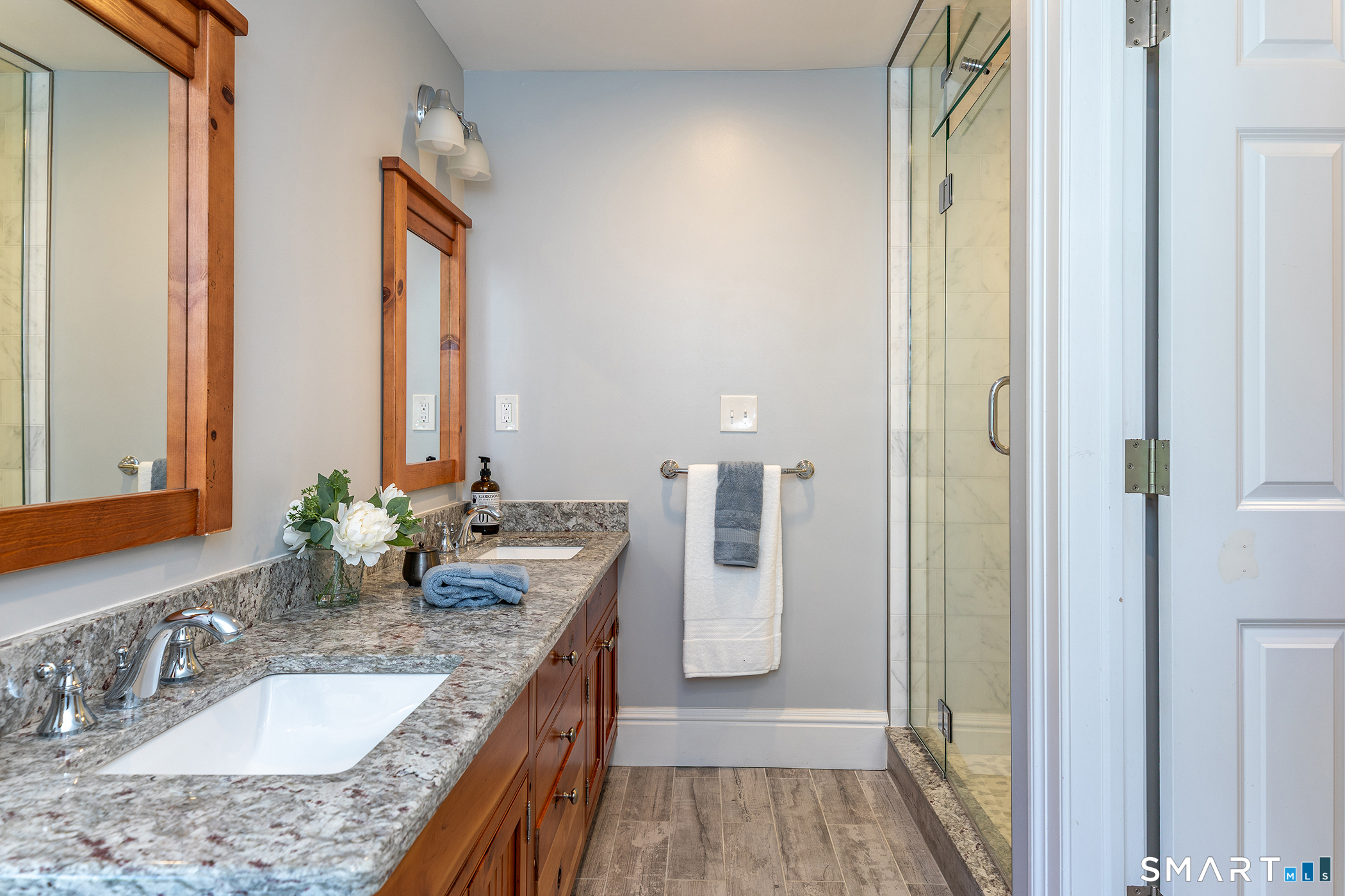 49 Old Bridge Road Brookfield CT 06804