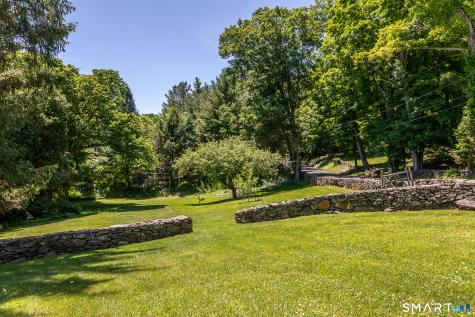 49 Old Bridge Road Brookfield CT 06804