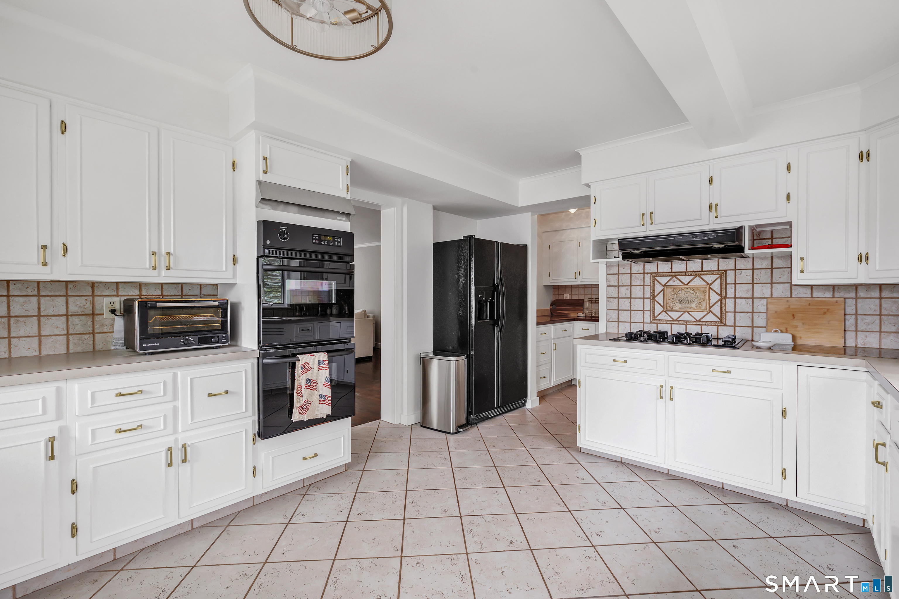 16 Union Street Shelton CT 06484