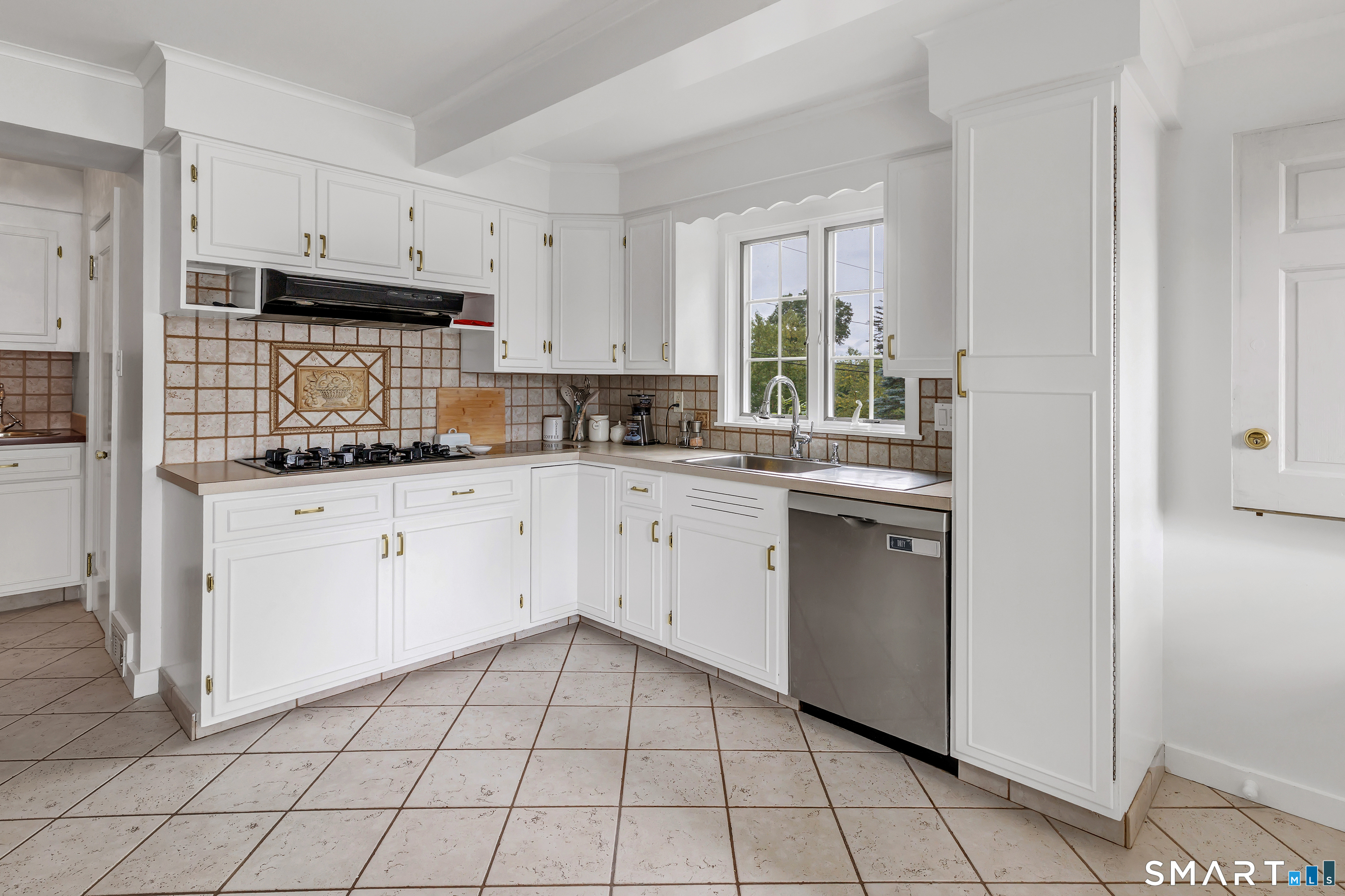 16 Union Street Shelton CT 06484