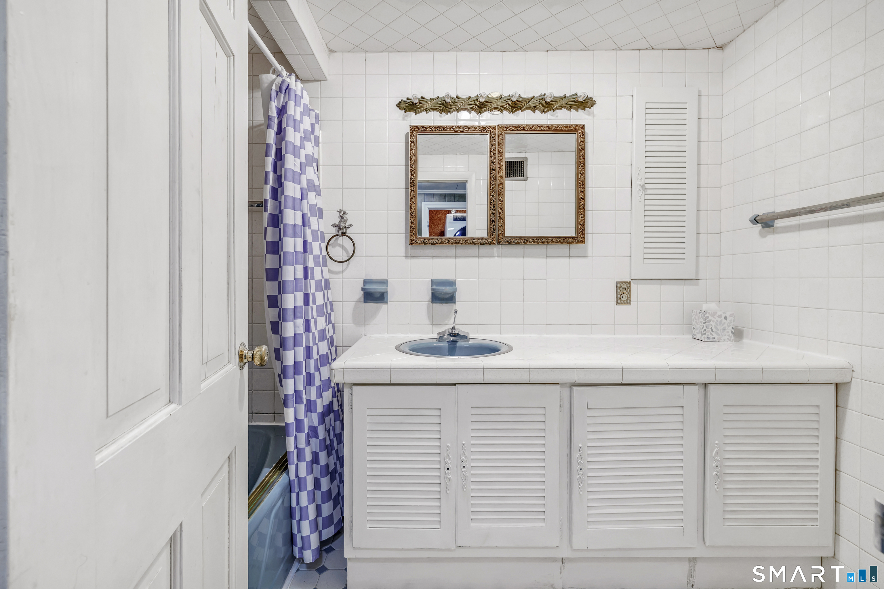 16 Union Street Shelton CT 06484