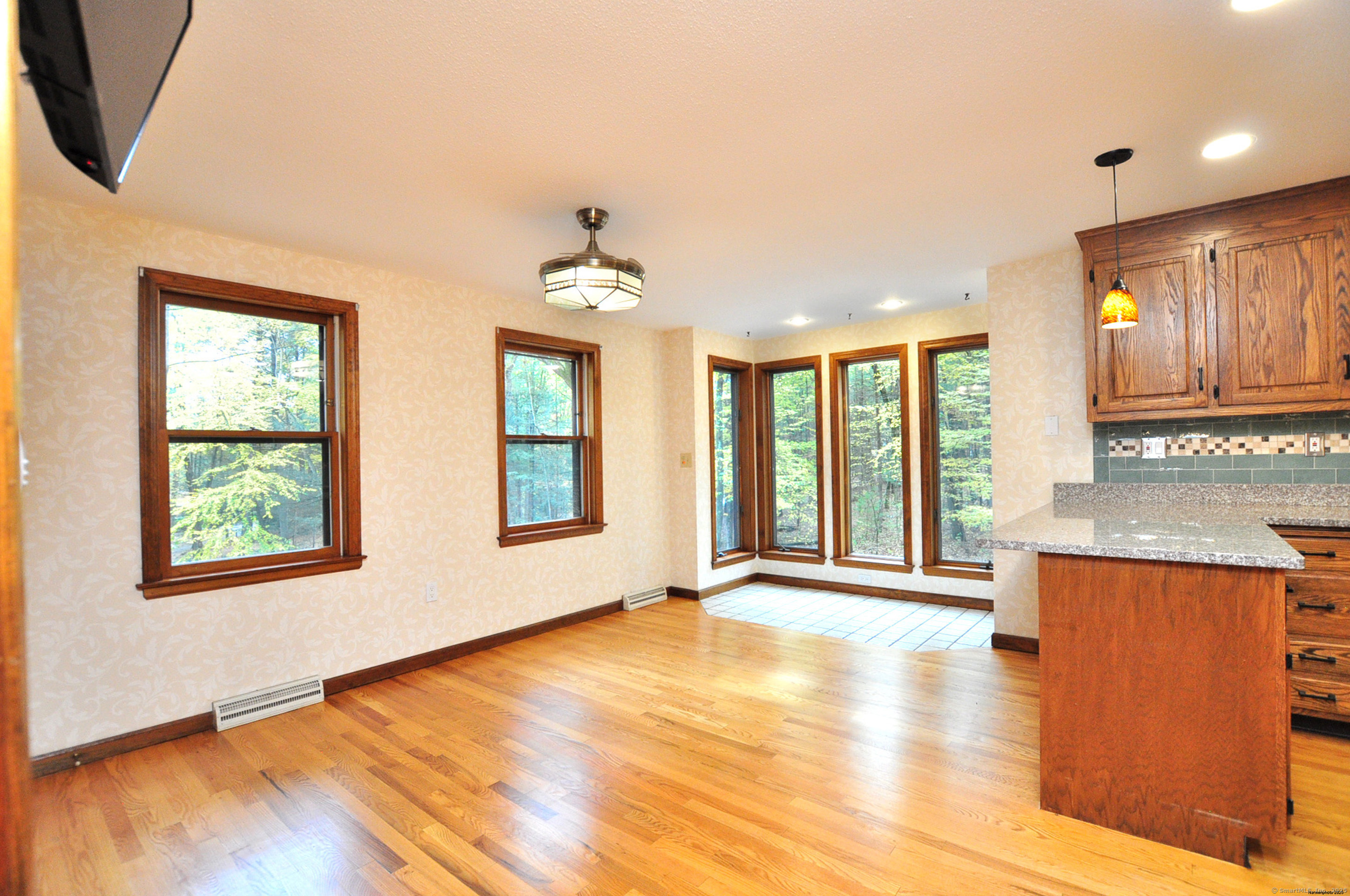 39 Woodduck Farms Road Windsor CT 06095