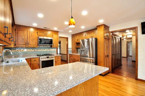 39 Woodduck Farms Road Windsor CT 06095