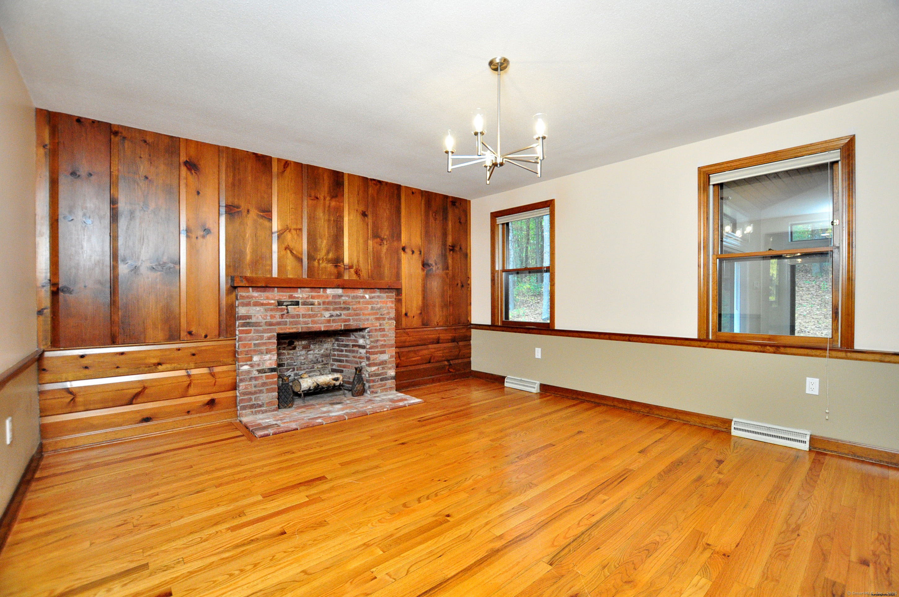 39 Woodduck Farms Road Windsor CT 06095