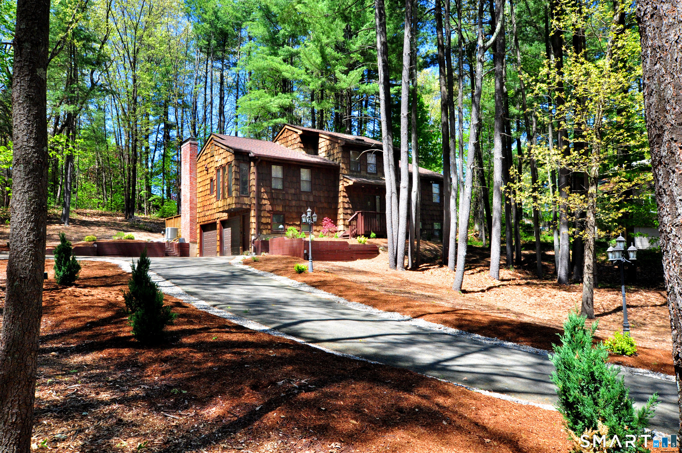 39 Woodduck Farms Road Windsor CT 06095
