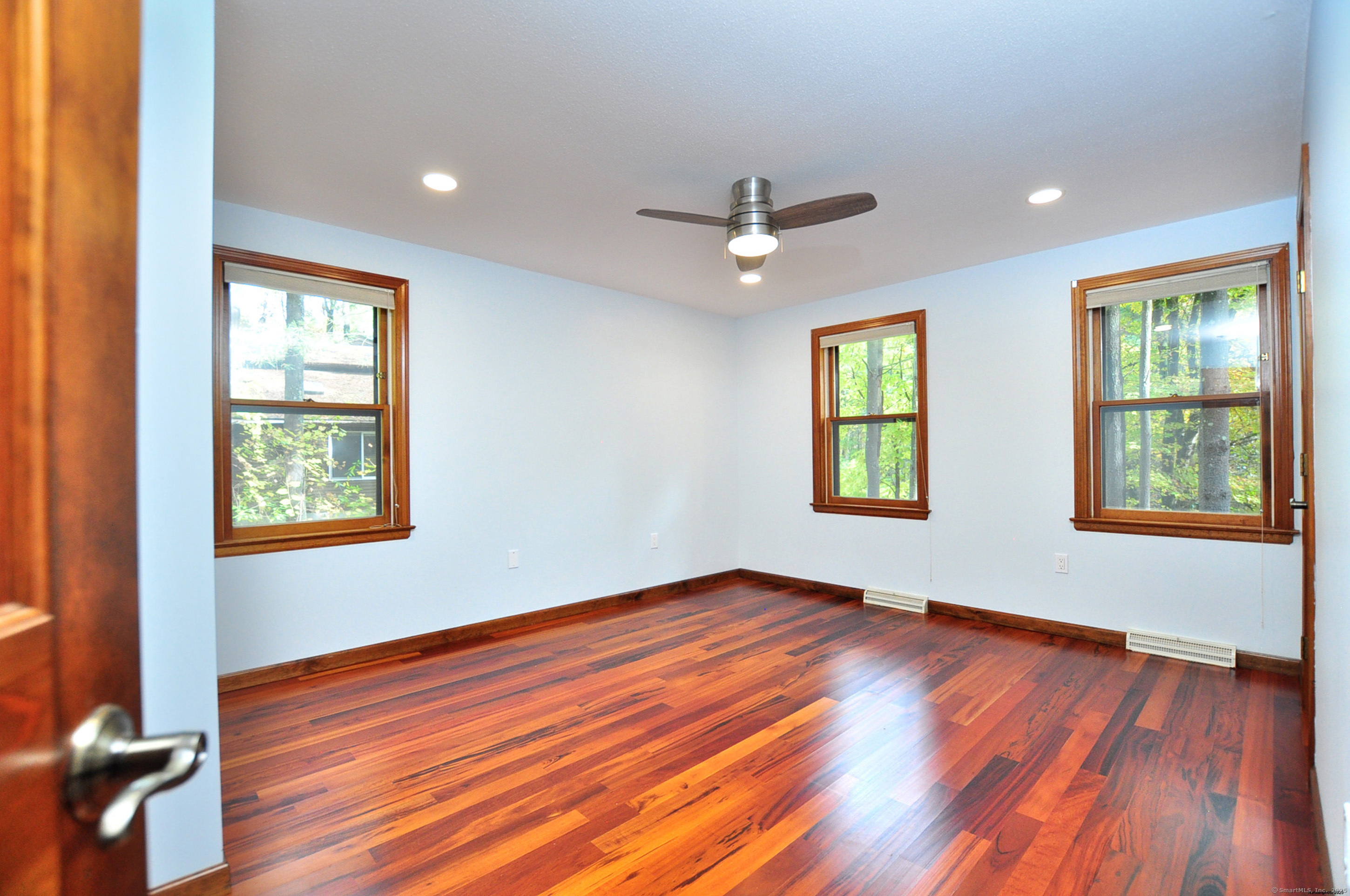 39 Woodduck Farms Road Windsor CT 06095