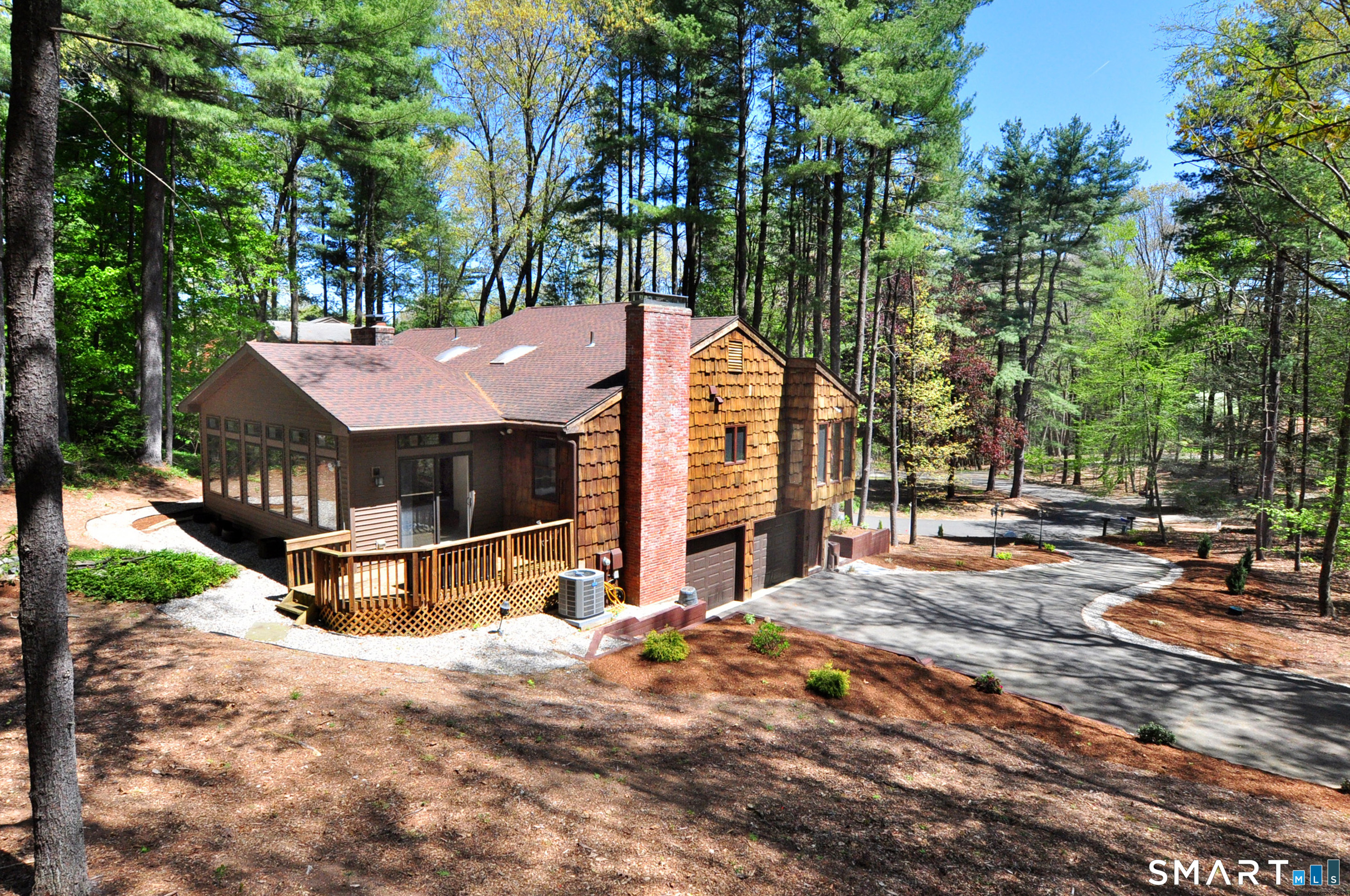 39 Woodduck Farms Road Windsor CT 06095