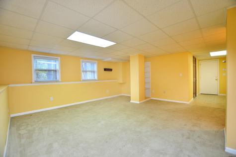 39 Woodduck Farms Road Windsor CT 06095
