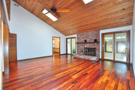 39 Woodduck Farms Road Windsor CT 06095