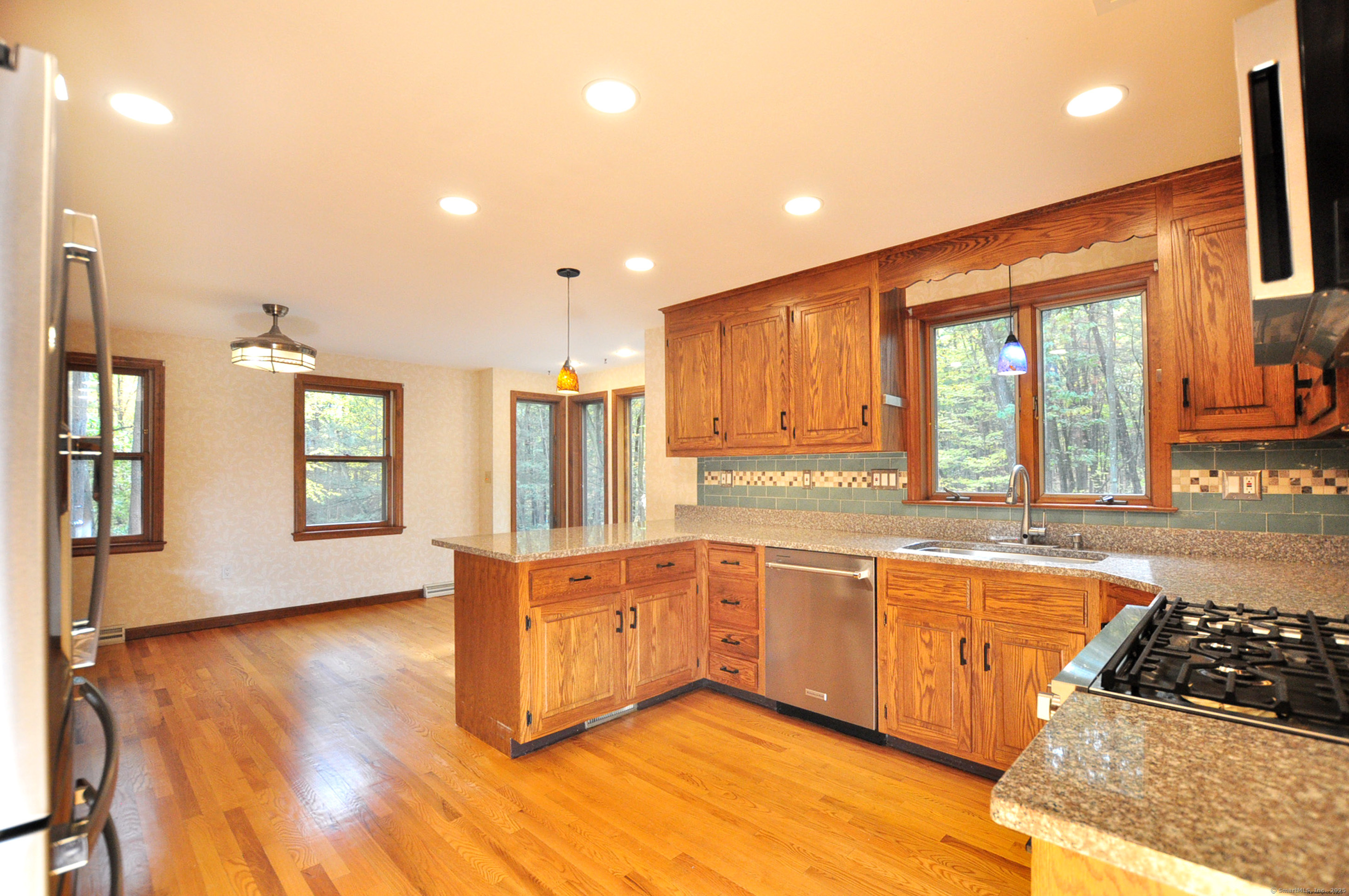 39 Woodduck Farms Road Windsor CT 06095