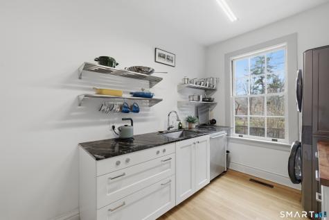 11 Sycamore Road West Hartford CT 06117