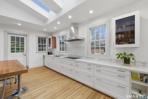 11 Sycamore Road West Hartford CT 06117