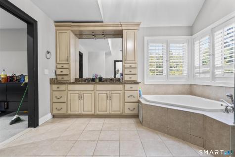 46 Marlin Road Newtown CT 06470