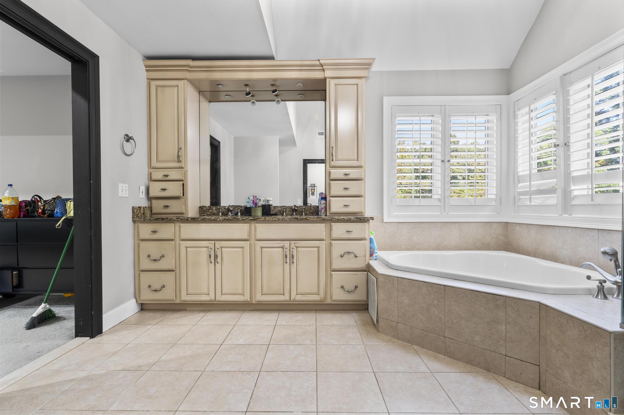 46 Marlin Road Newtown CT 06470