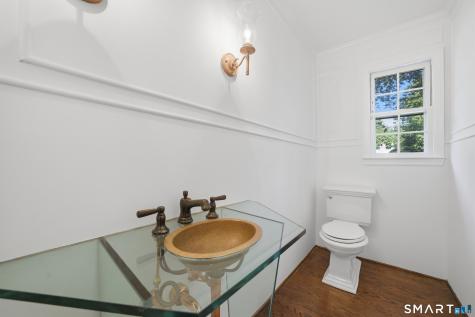 18 Linda Lane Darien CT 06820