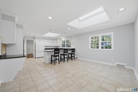 18 Linda Lane Darien CT 06820