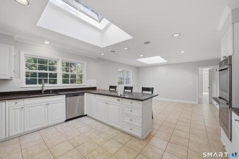18 Linda Lane Darien CT 06820