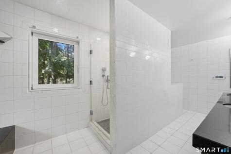18 Linda Lane Darien CT 06820