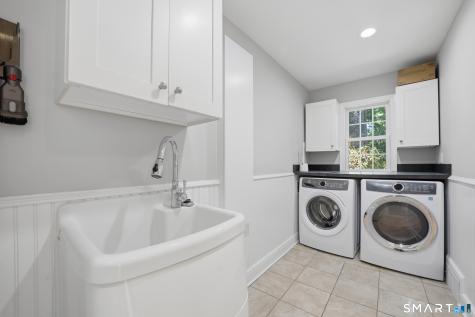 18 Linda Lane Darien CT 06820