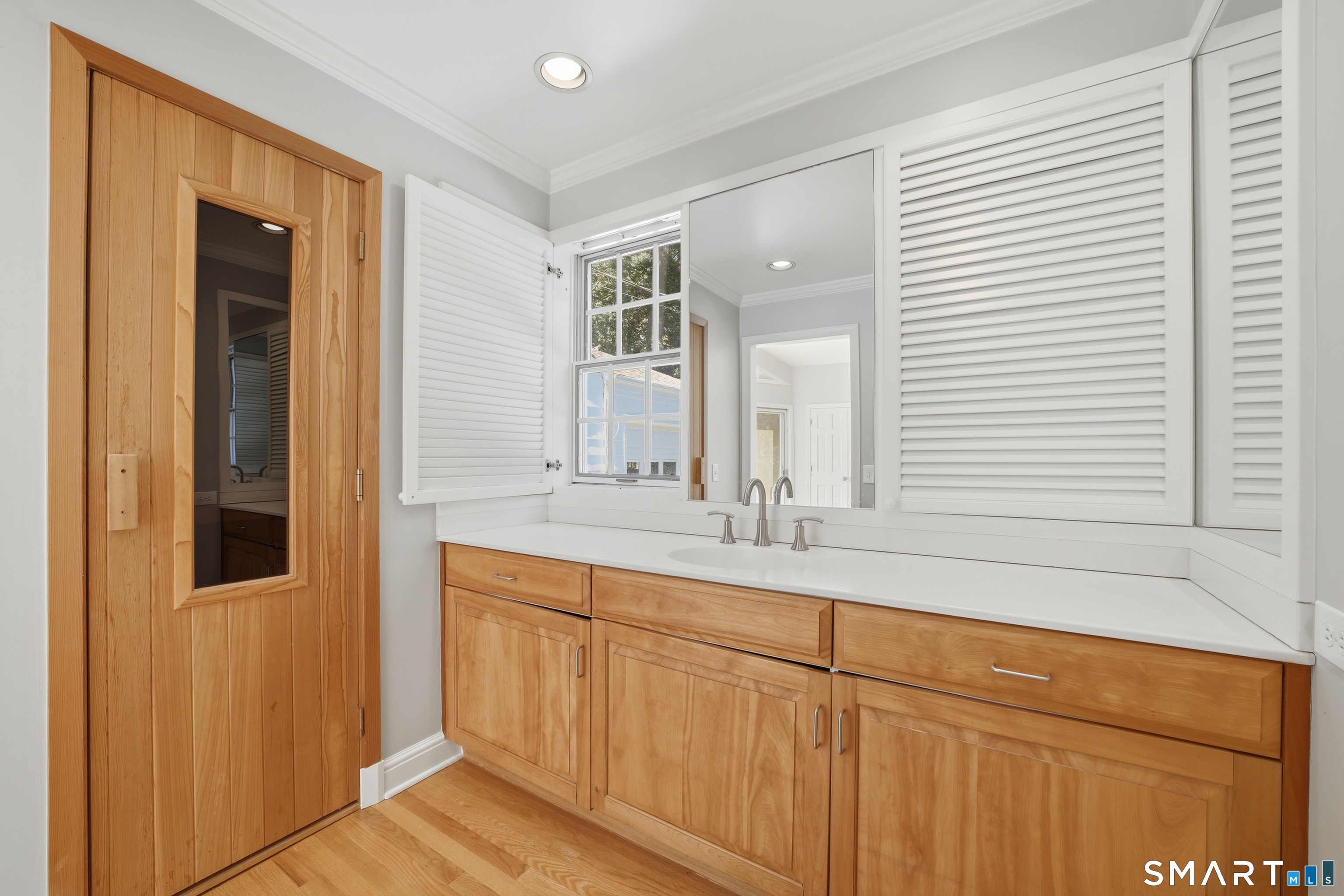 18 Linda Lane Darien CT 06820