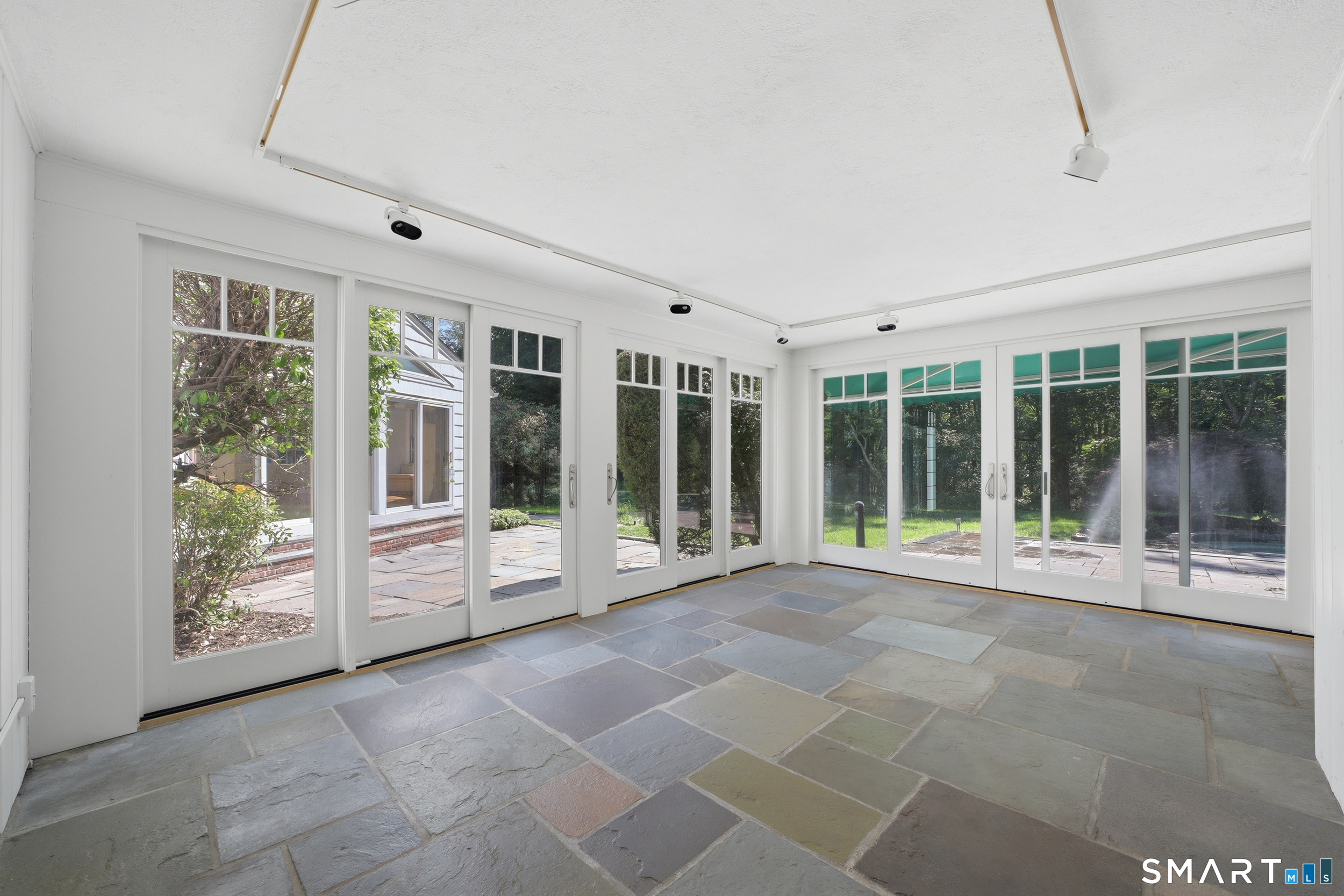 18 Linda Lane Darien CT 06820