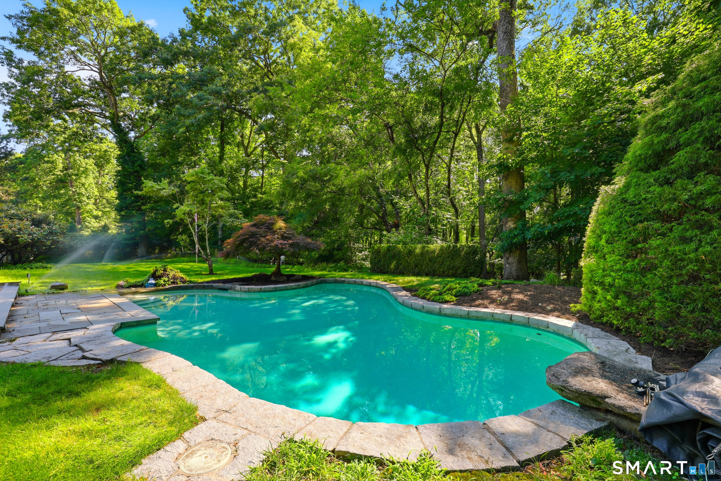 18 Linda Lane Darien CT 06820