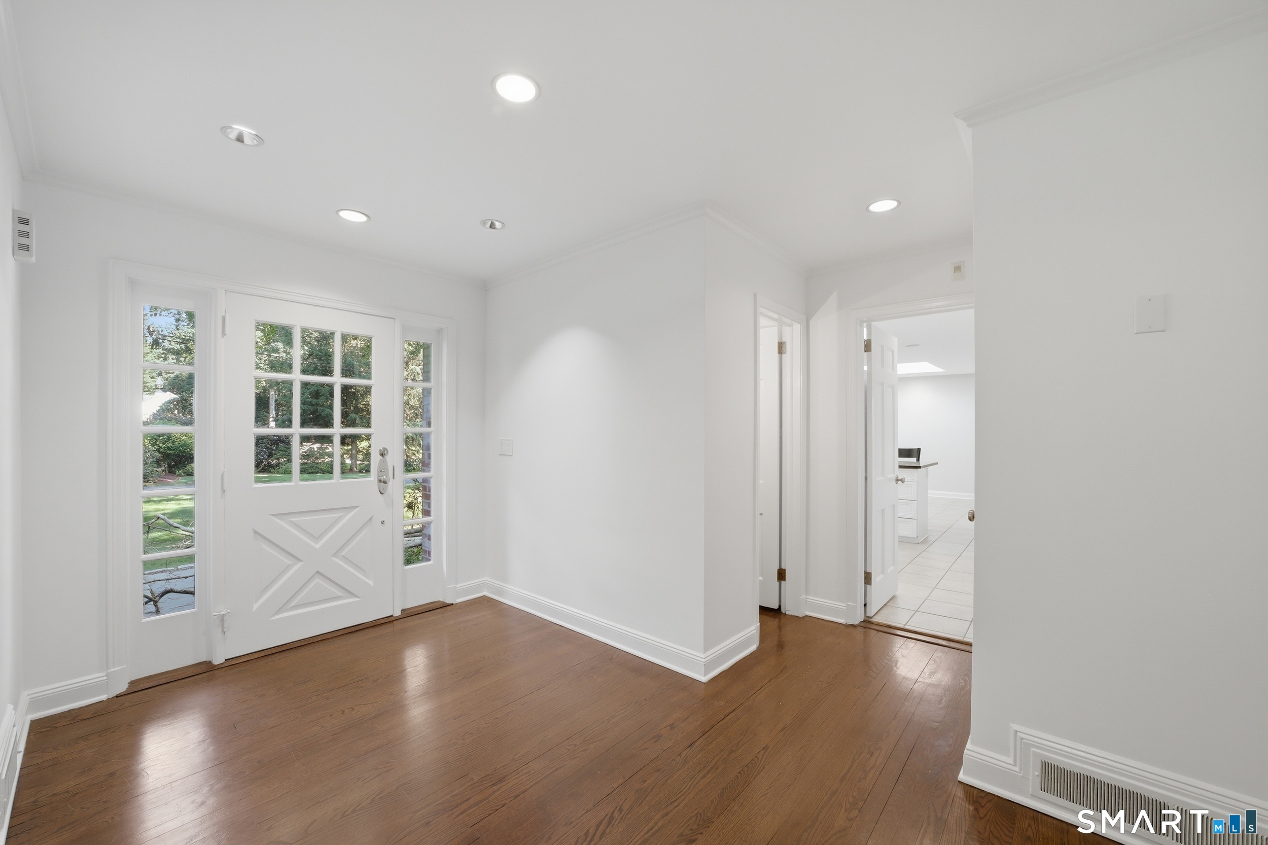 18 Linda Lane Darien CT 06820