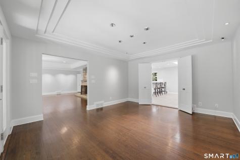 18 Linda Lane Darien CT 06820