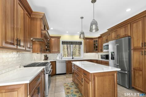 88 Ledges Road Ridgefield CT 06877