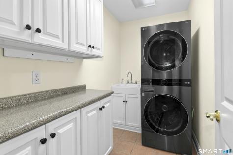 88 Ledges Road Ridgefield CT 06877