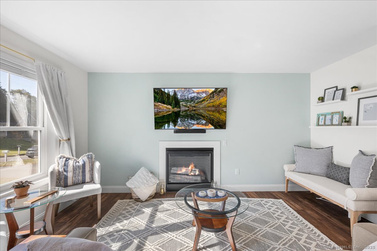 21 Jordan Lane Colchester CT 06415