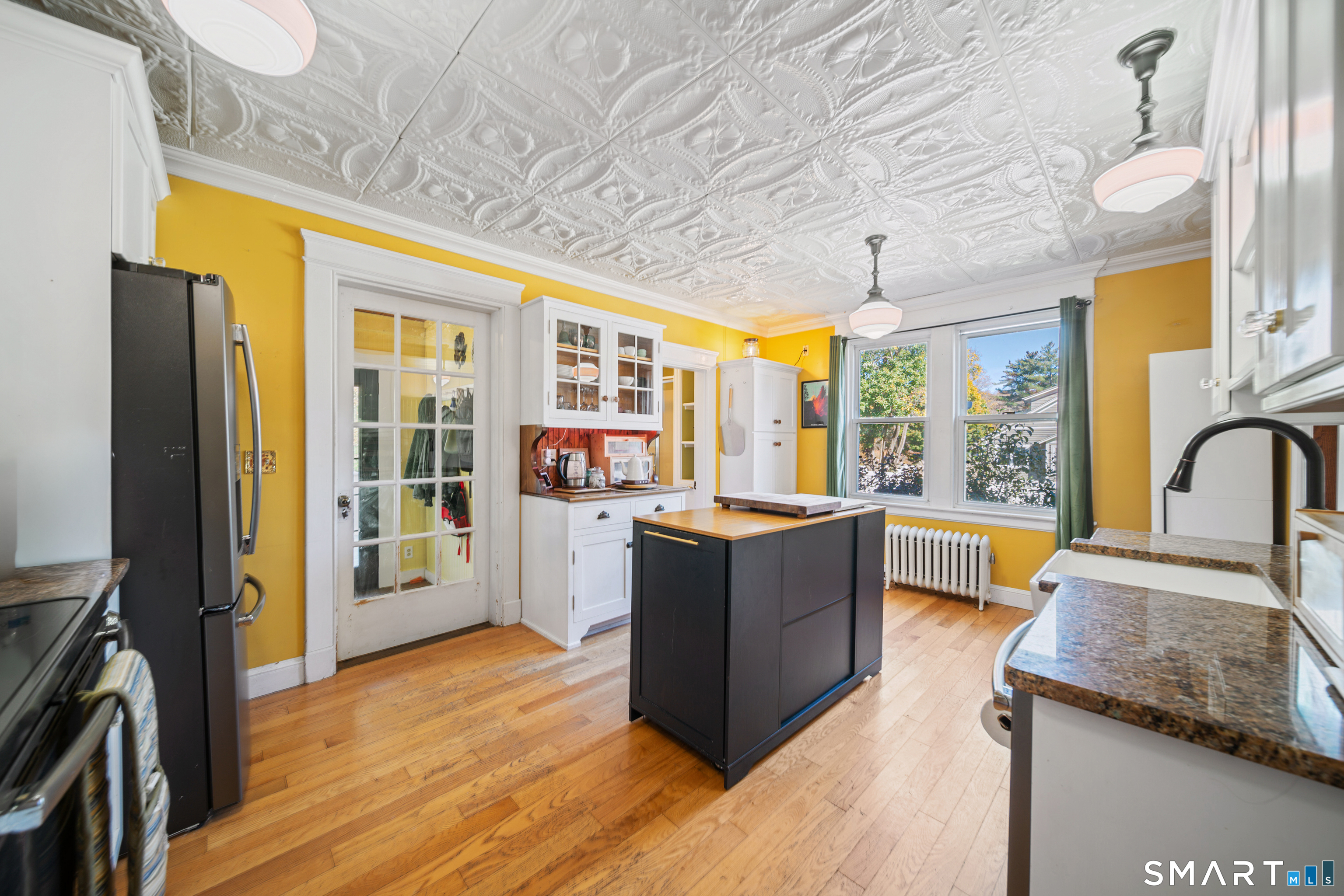 27 Roberts Avenue Watertown CT 06795