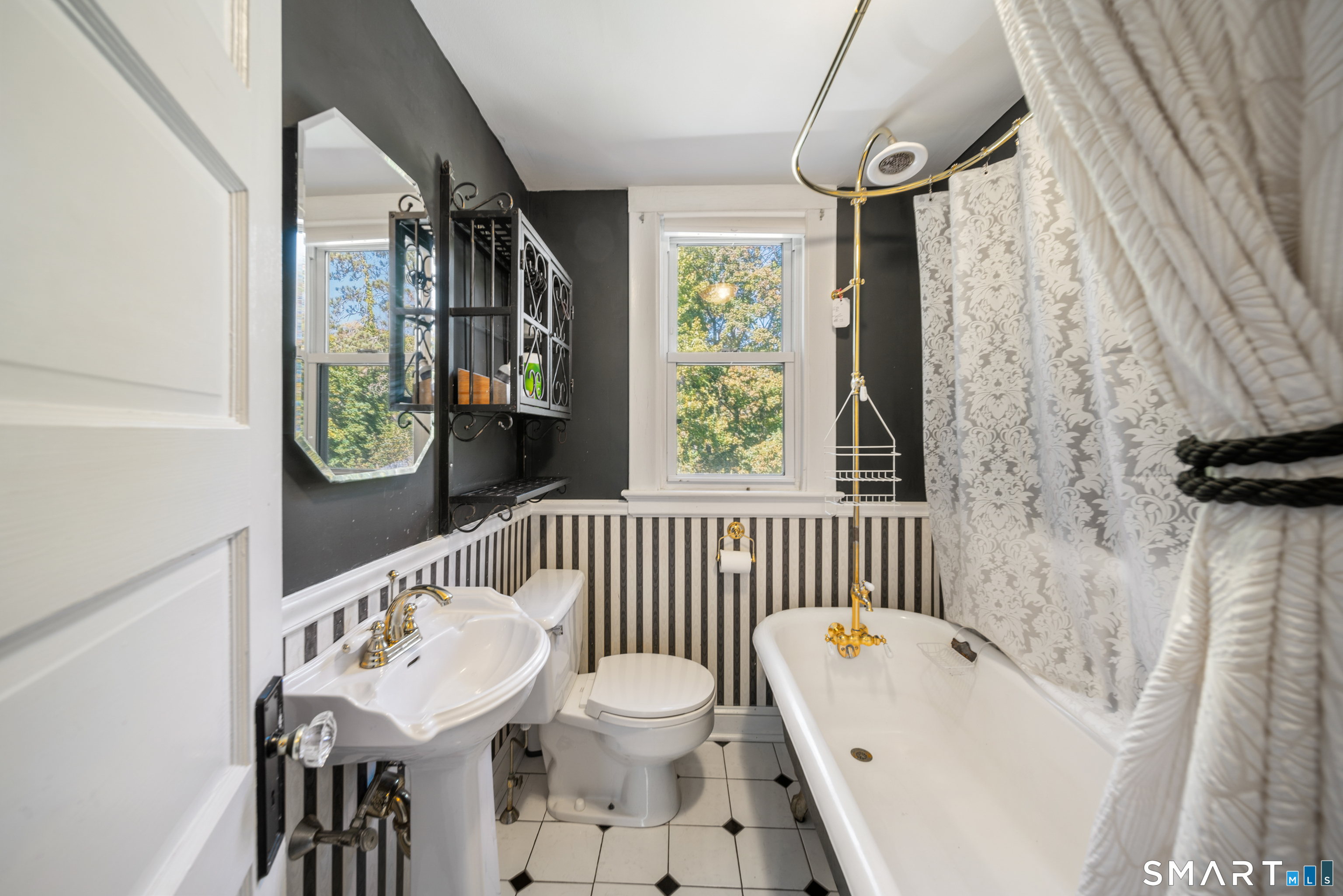 27 Roberts Avenue Watertown CT 06795