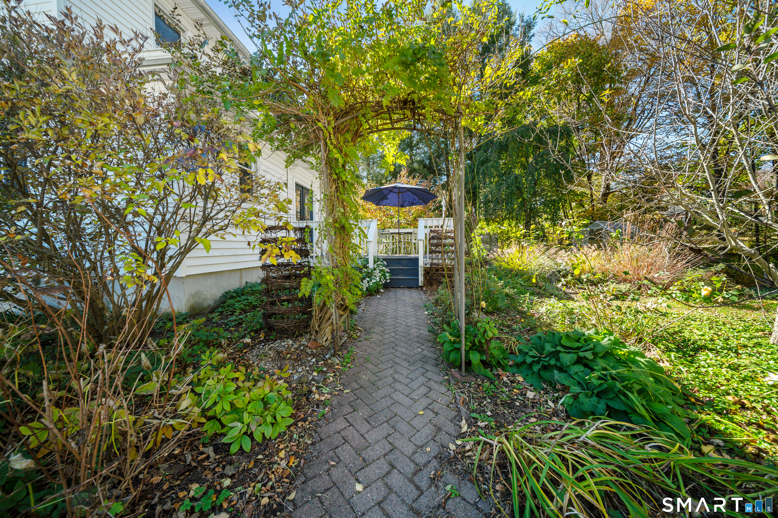 27 Roberts Avenue Watertown CT 06795