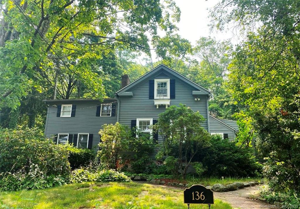 136 Vista Terrace New Haven CT 06515