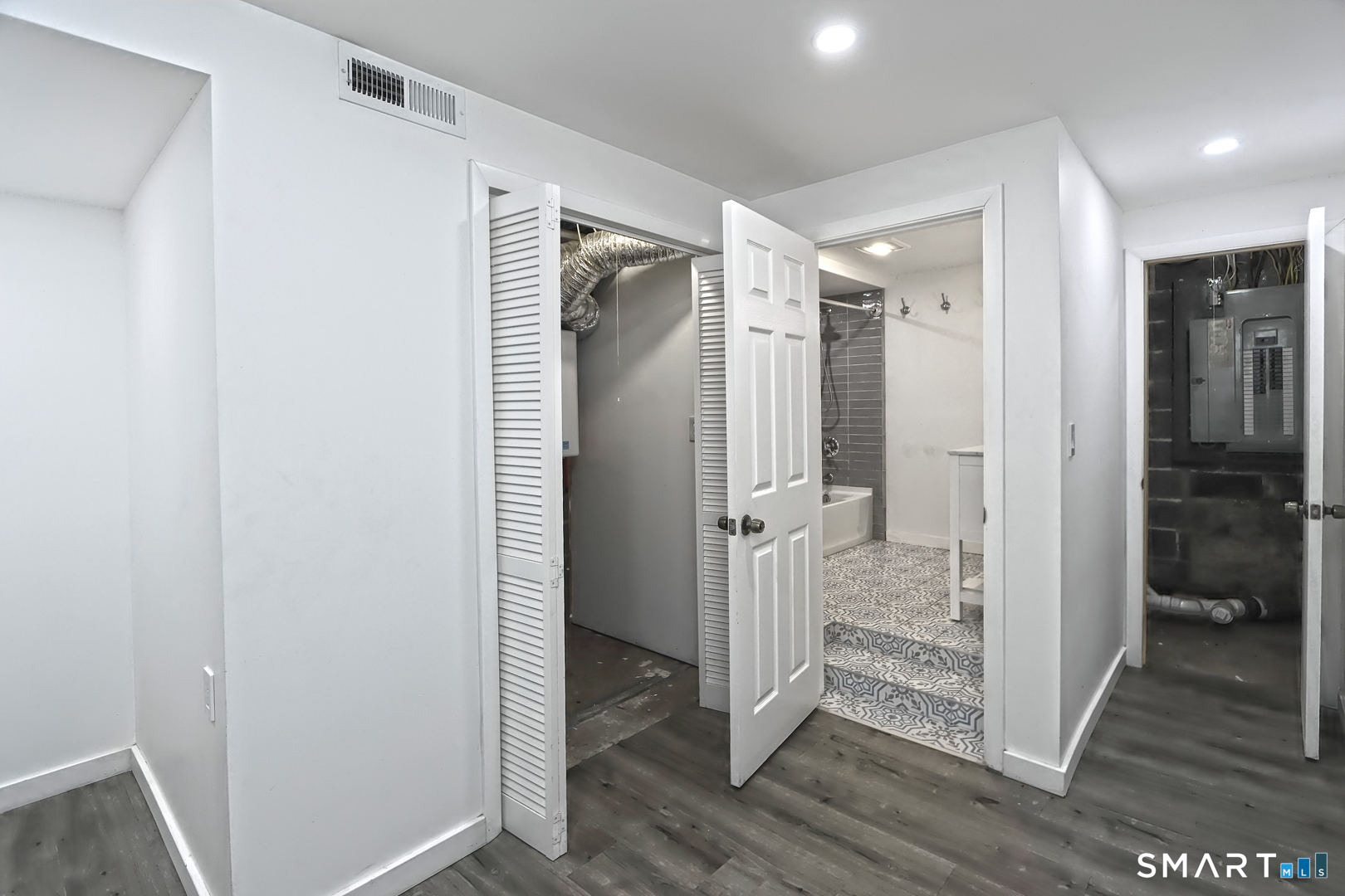 110 Roger White Drive New Haven CT 06511